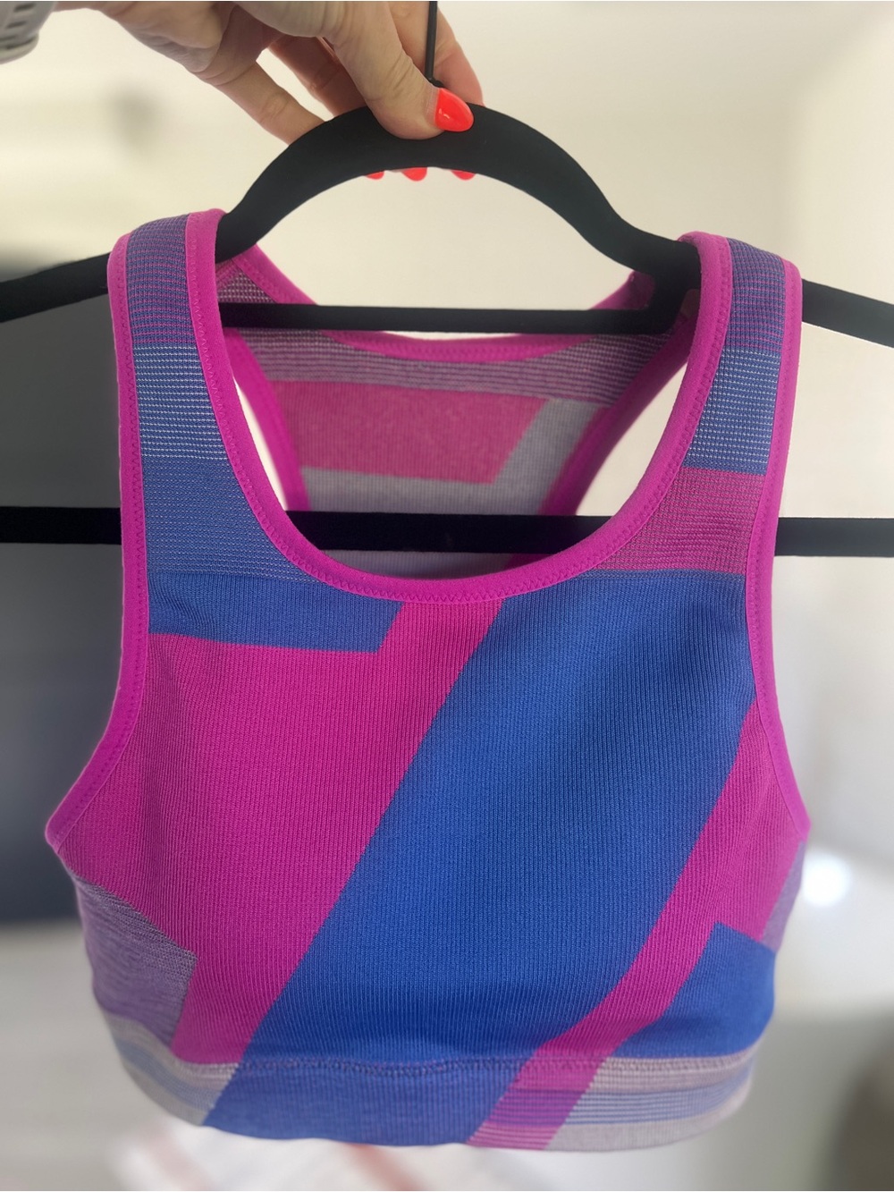 Nike dri-fit Pink & Purple Colorblock Longline Sports Bra medium runs small - Picture 3 of 6